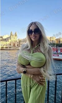 Domina Latex Bryanette Ts, escort in Timișoara, Centru (2/5)