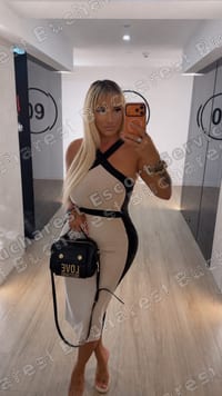 Francii, escort in Bucharest, Pipera (1/4)